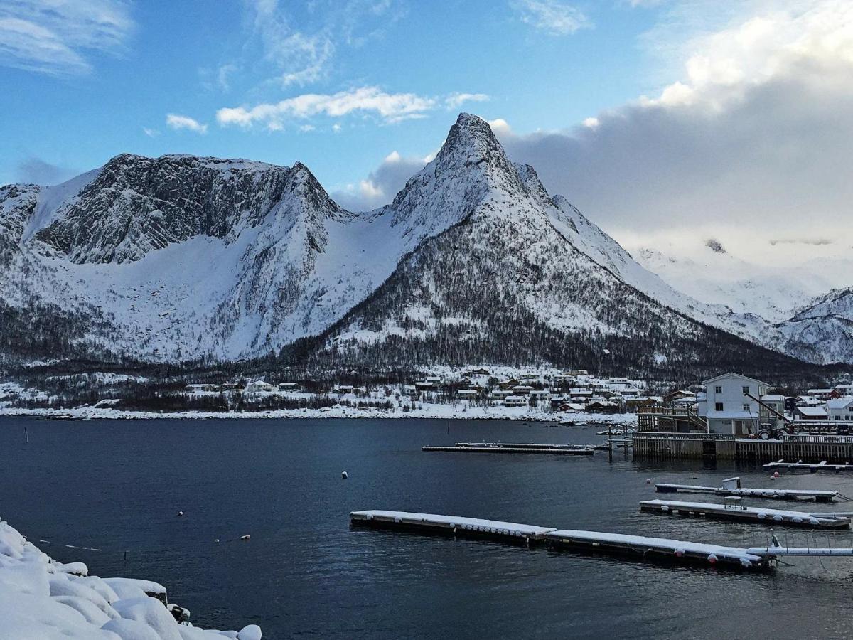 6 Person Holiday Home In Senjahopen Mefjordvær Стая снимка